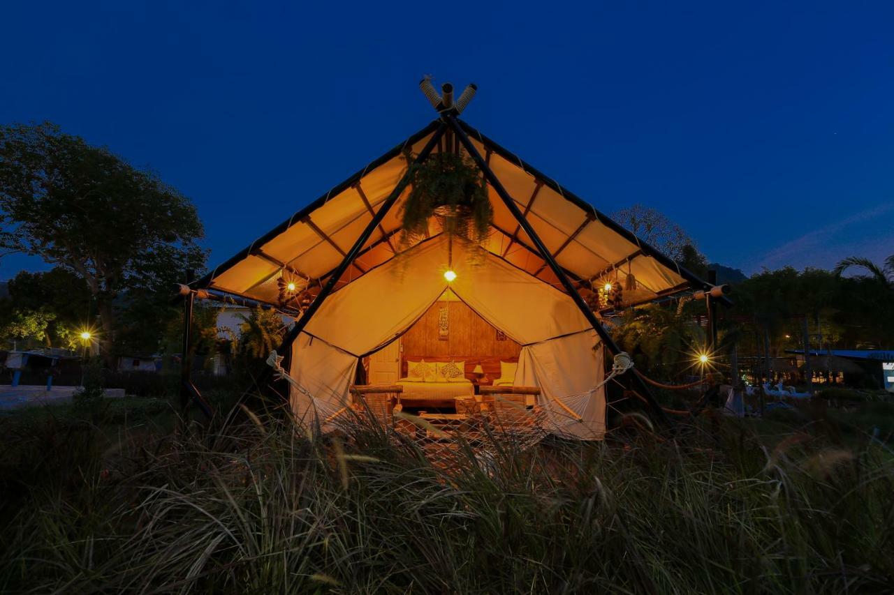 Mont Blanc Glamping Khao Yai Hotel Khao Yai National Park Eksteriør billede