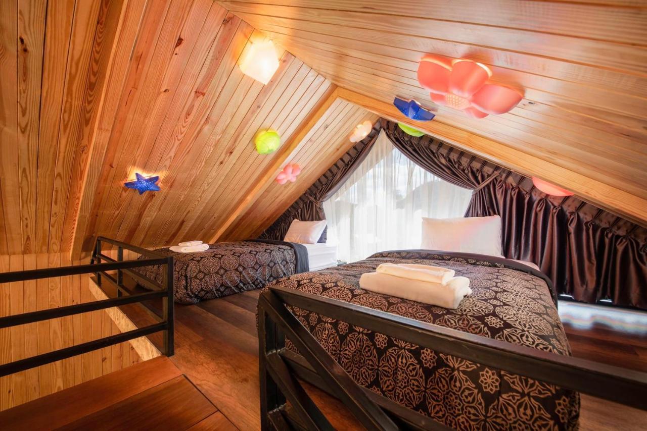 Mont Blanc Glamping Khao Yai Hotel Khao Yai National Park Eksteriør billede
