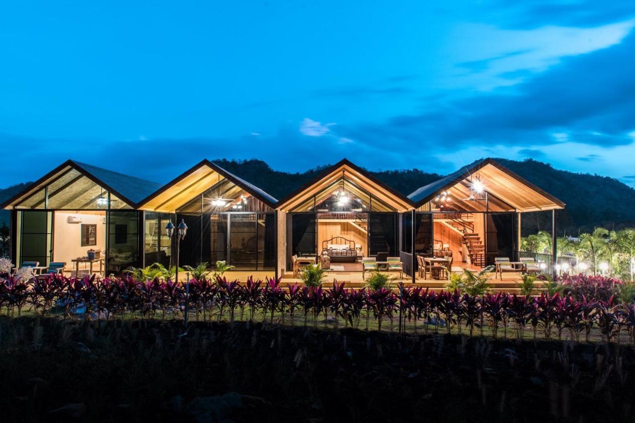 Mont Blanc Glamping Khao Yai Hotel Khao Yai National Park Eksteriør billede